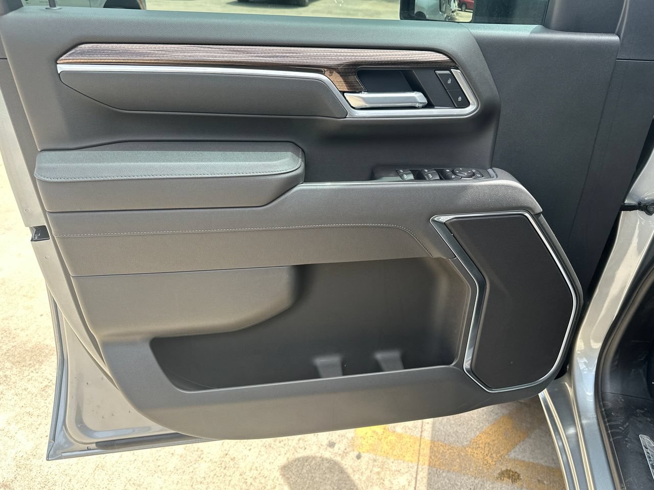 2026 Chevrolet Silverado 2500 HD LT Truck, photo 12