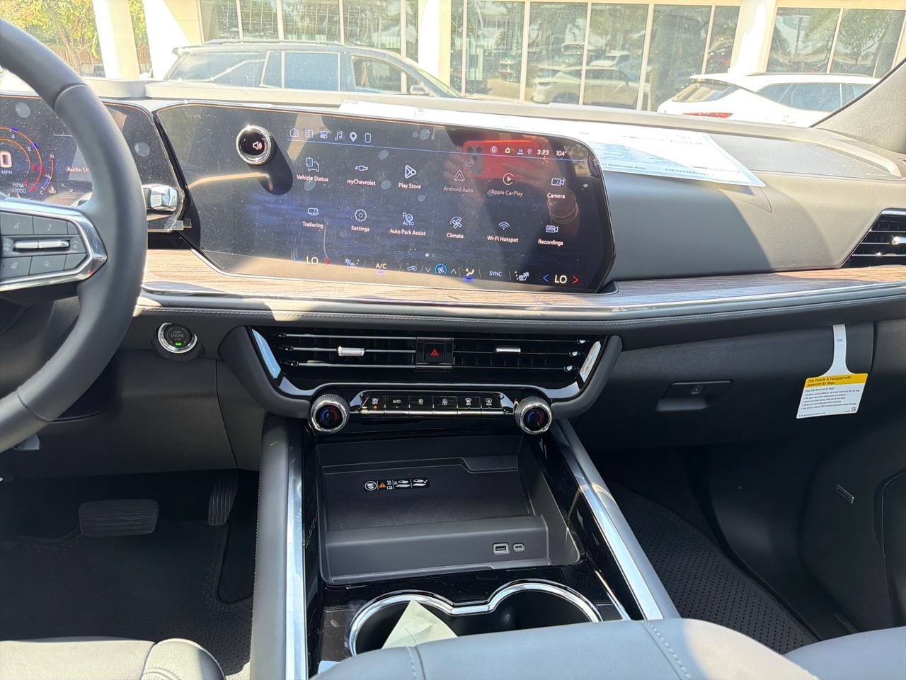 2026 Chevrolet Suburban LT SUV, photo 17
