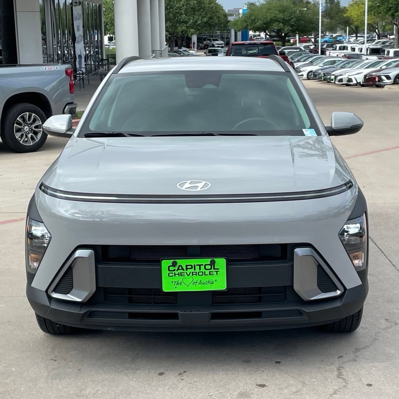 2025 Hyundai Kona SEL - Photo 6