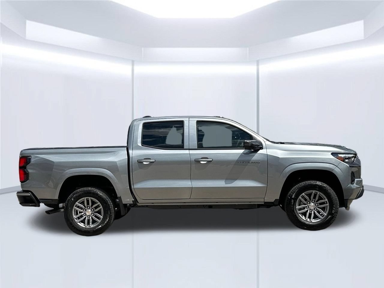 2026 Chevrolet Colorado LT - Photo 7