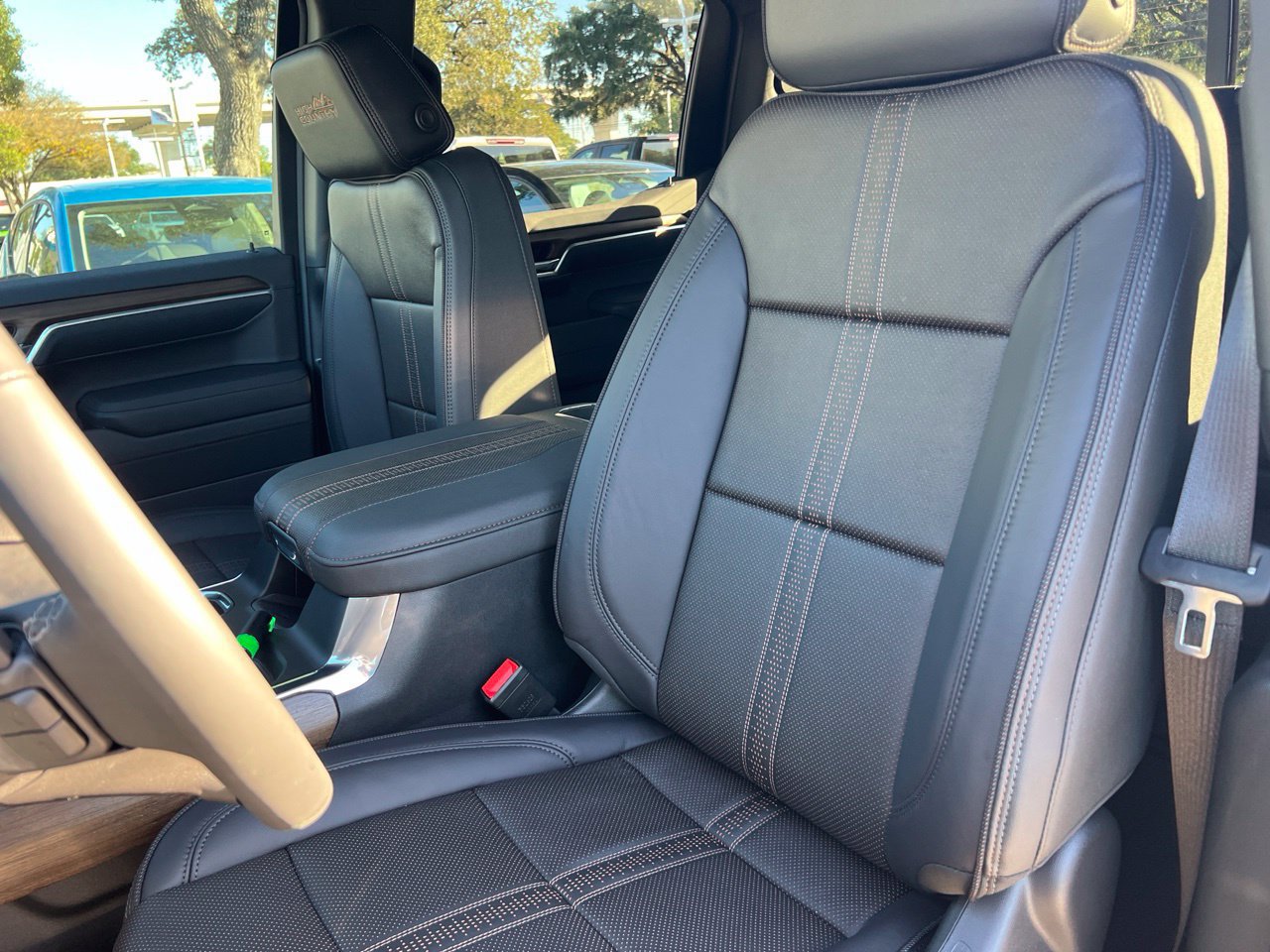2026 Chevrolet Silverado 1500 High Country, photo 13