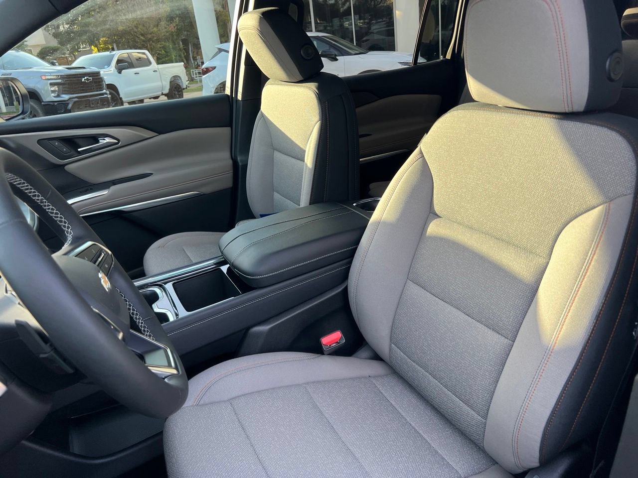 2026 Chevrolet Traverse LT - Photo 14