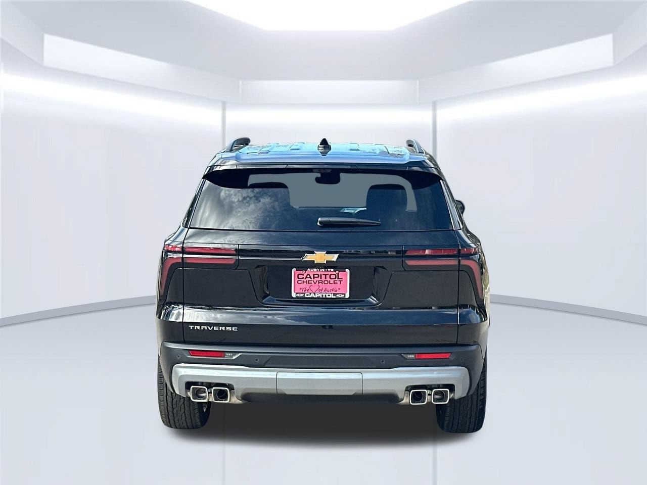 2027 Chevrolet Traverse LT SUV, photo 5