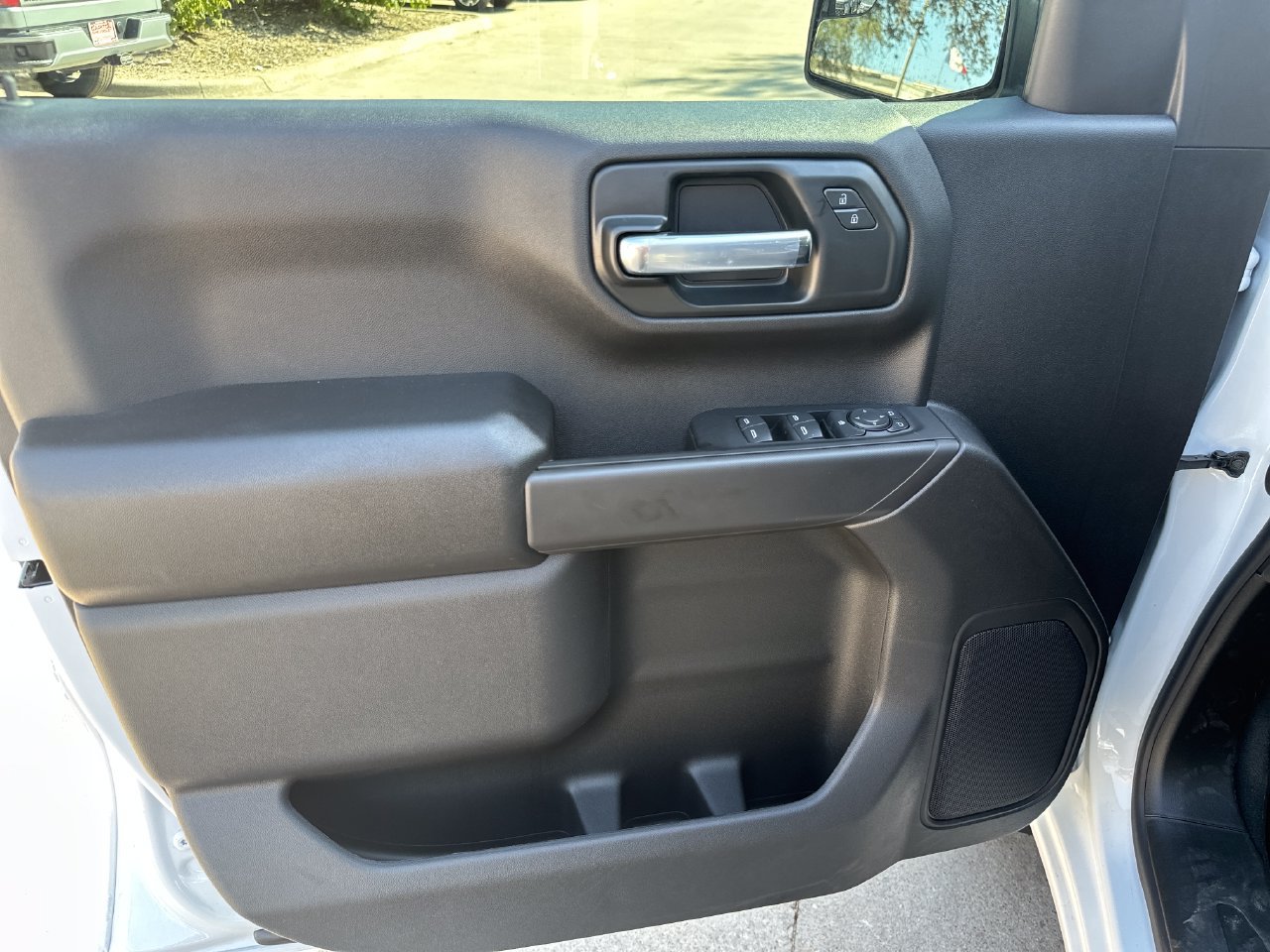 2026 Chevrolet Silverado 1500 Custom Trail Boss - Photo 10