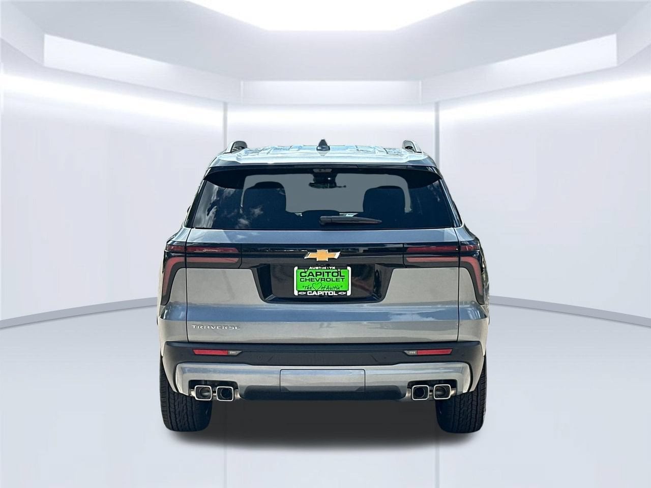 2027 Chevrolet Traverse LT, photo 5