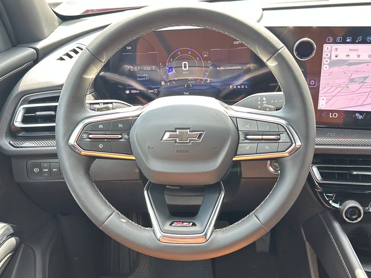 2027 Chevrolet Traverse Z71 SUV, photo 14