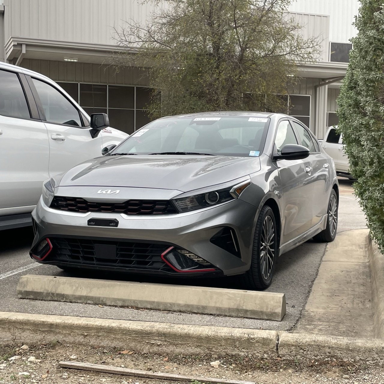 2022 Kia FORTE GT-Line's photo