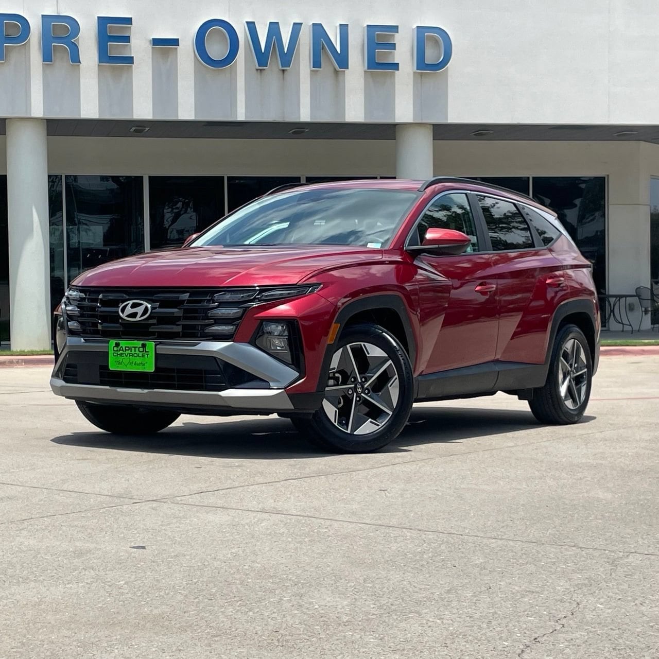 Red 2025 Hyundai Tucson SUV / Crossover Front-Wheel Drive Automatic