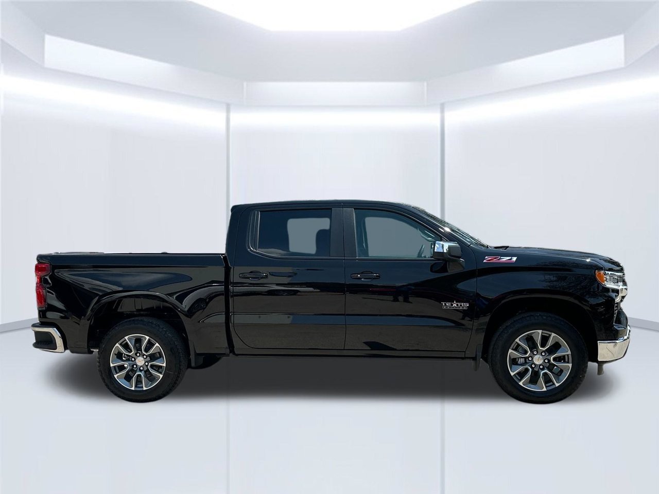2026 Chevrolet Silverado 1500 LT - Photo 6