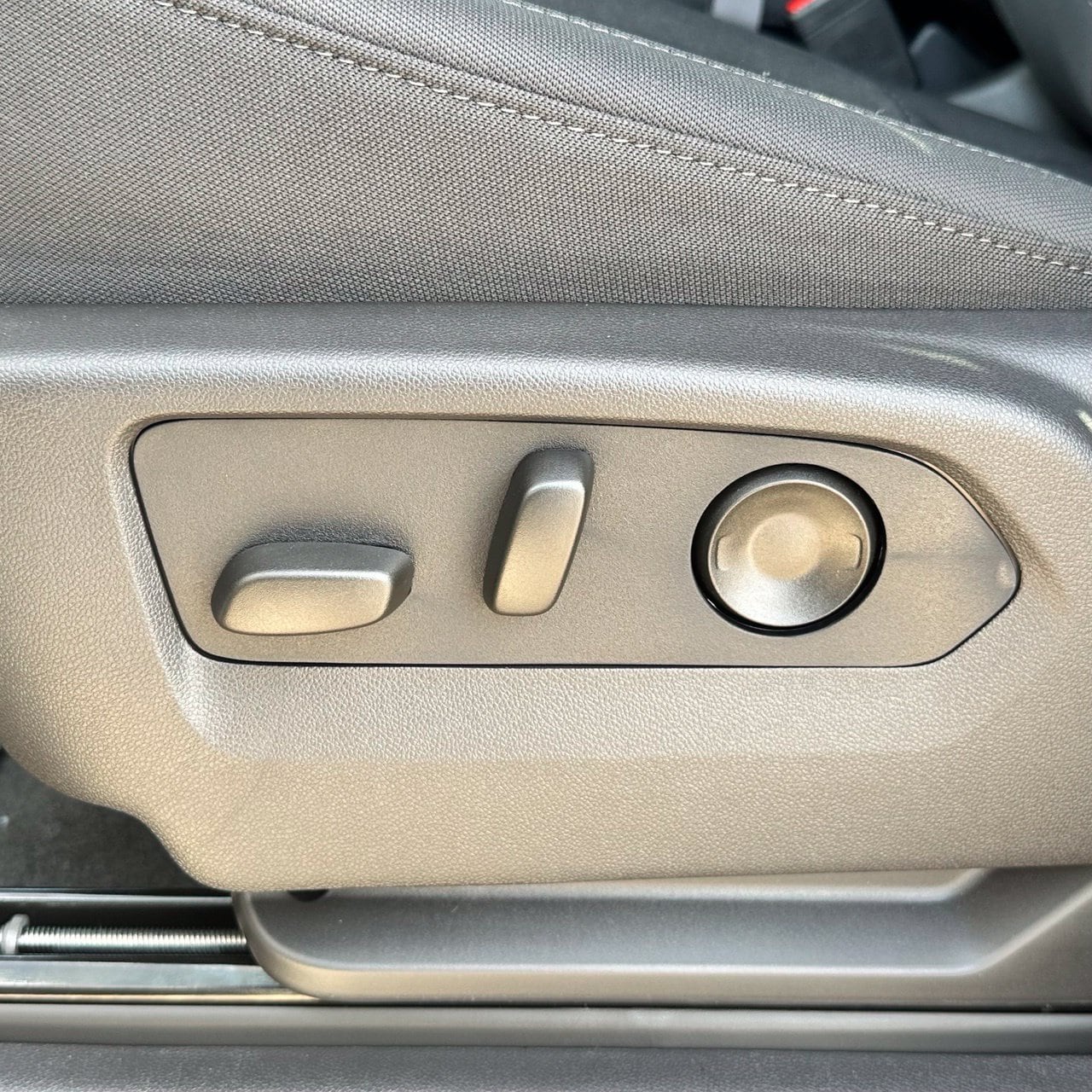 2026 Chevrolet Silverado 1500 Custom - Photo 24