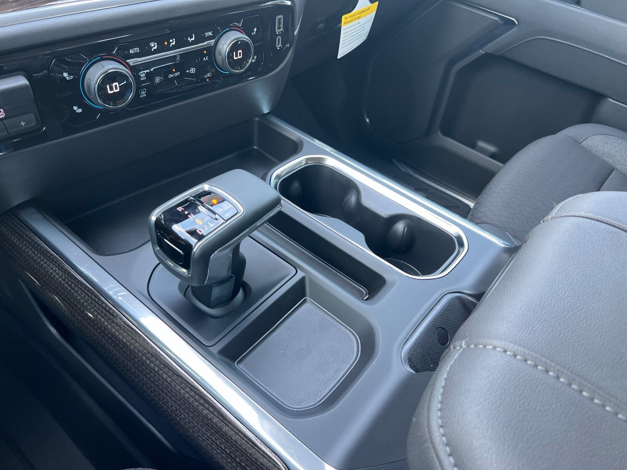 2026 Chevrolet Silverado 1500 LT - Photo 23