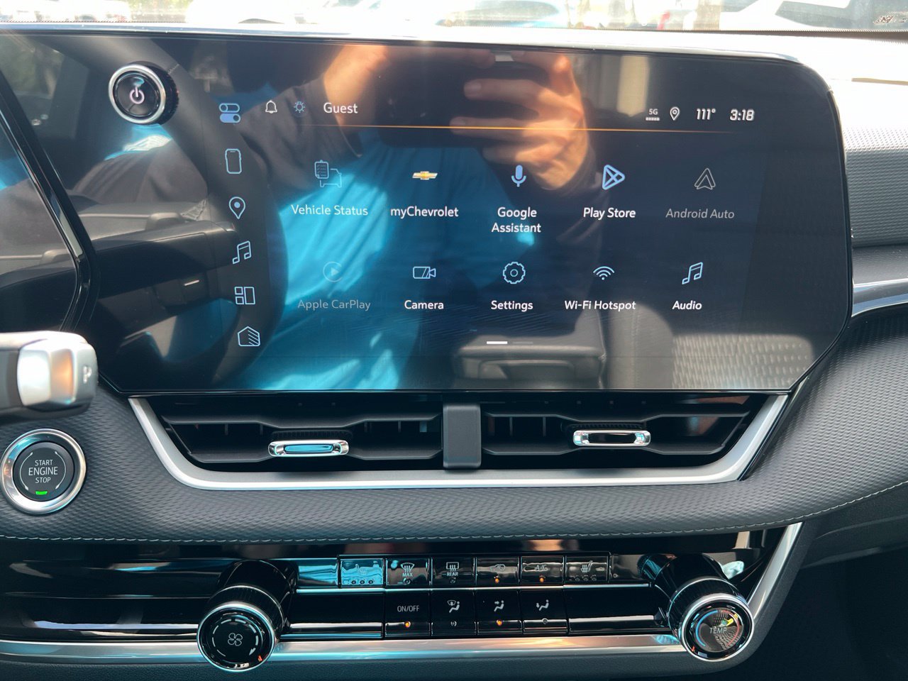 2027 Chevrolet Equinox LT SUV, photo 19