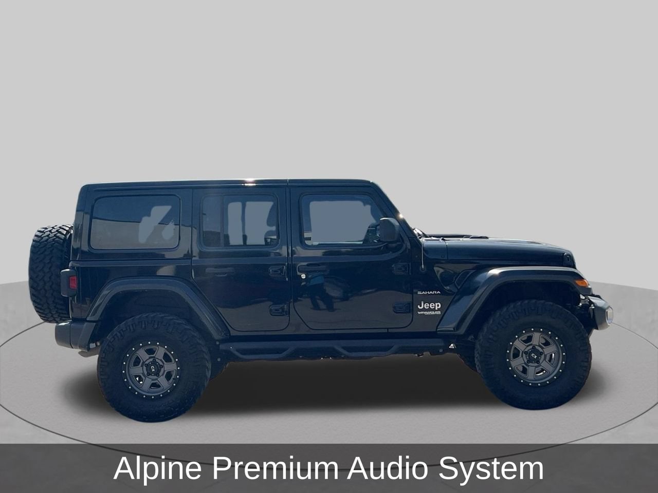 Used 2018 Black Jeep Sahara 4x4 image 6