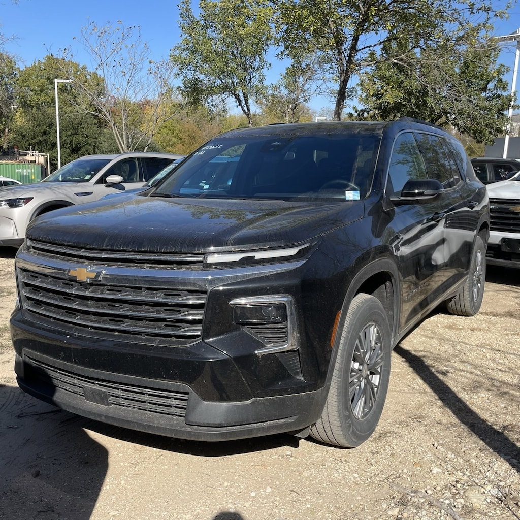 Certified 2025 Chevrolet Traverse LT SUV