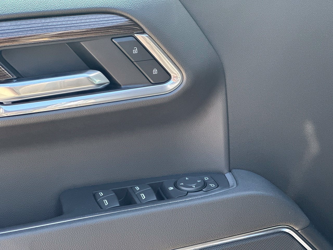 2026 Chevrolet Silverado 1500 LT - Photo 12