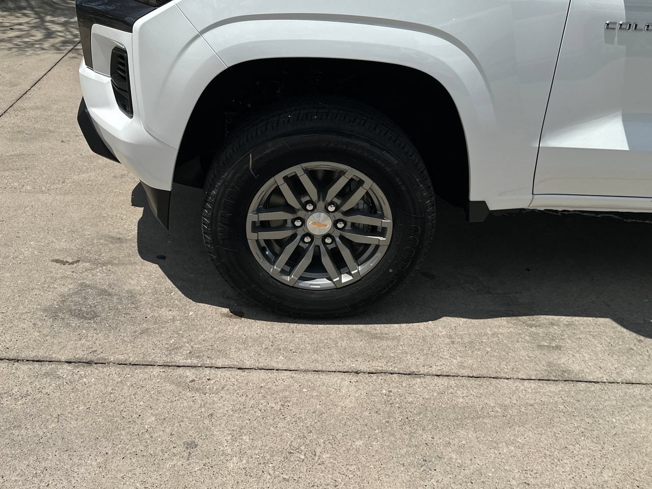 2026 Chevrolet Colorado LT - Photo 27