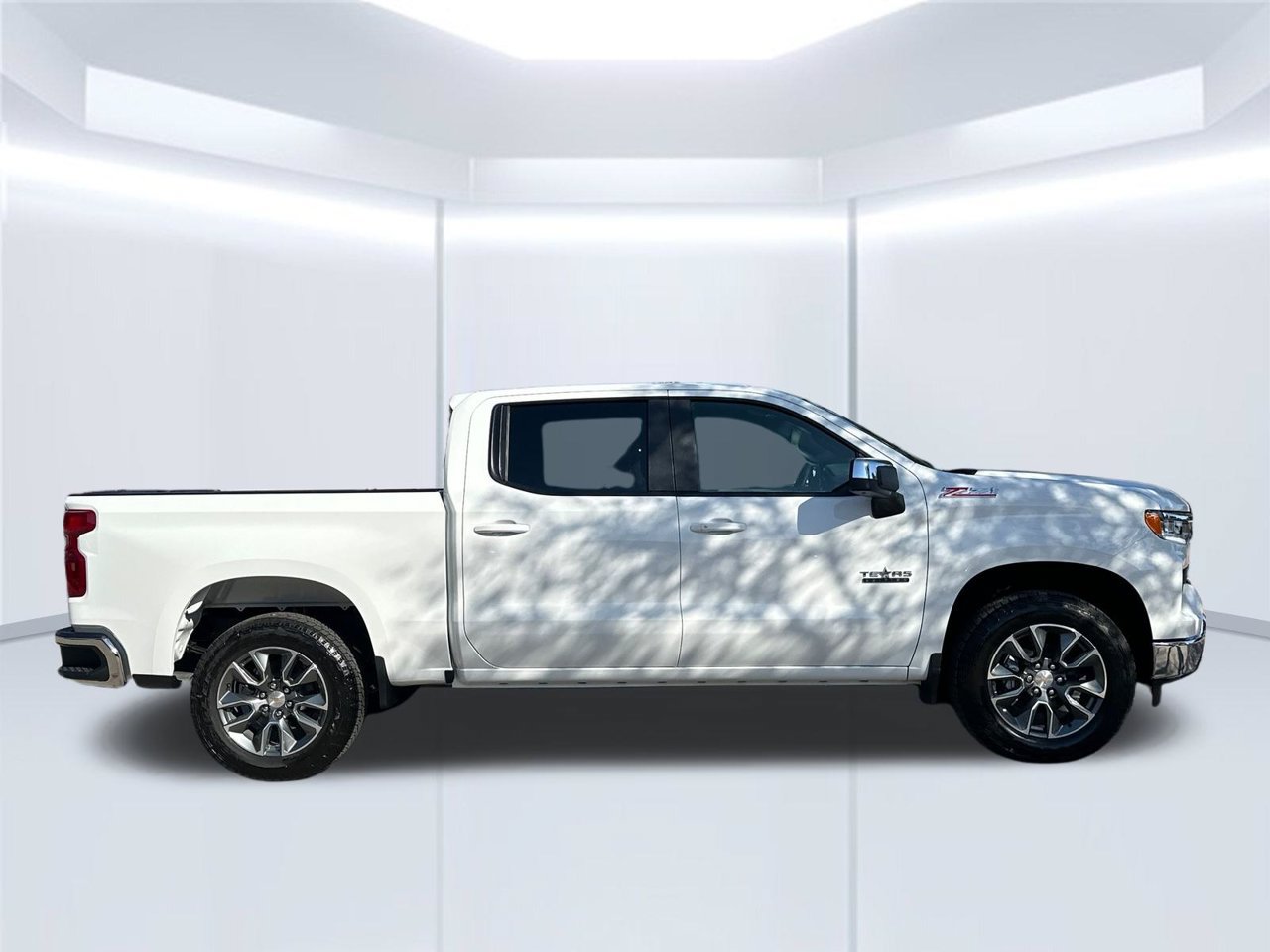 2026 Chevrolet Silverado 1500 LT Truck, photo 6