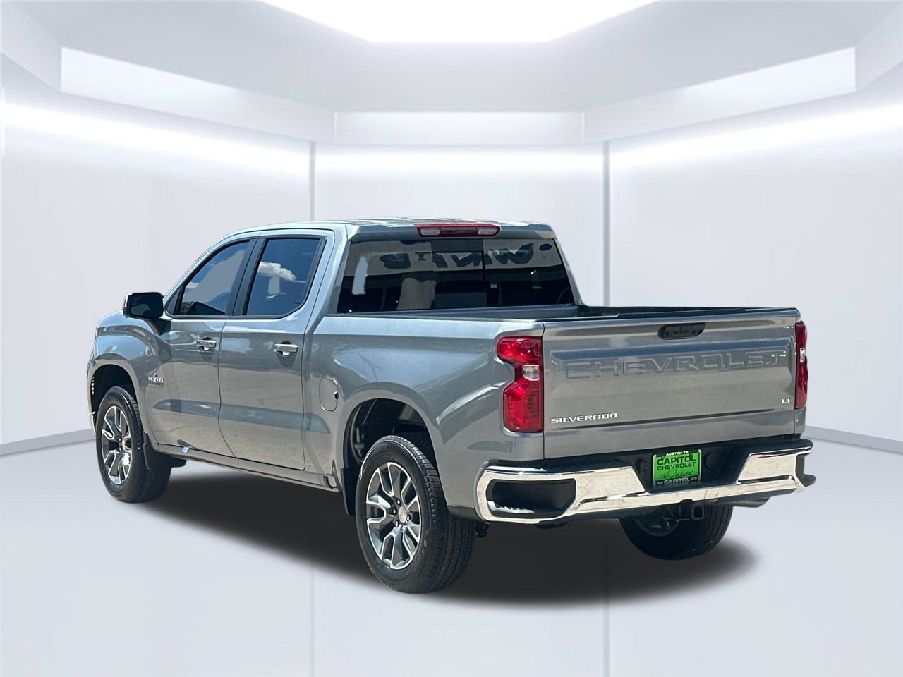 2026 Chevrolet Silverado 1500 LT - Photo 3