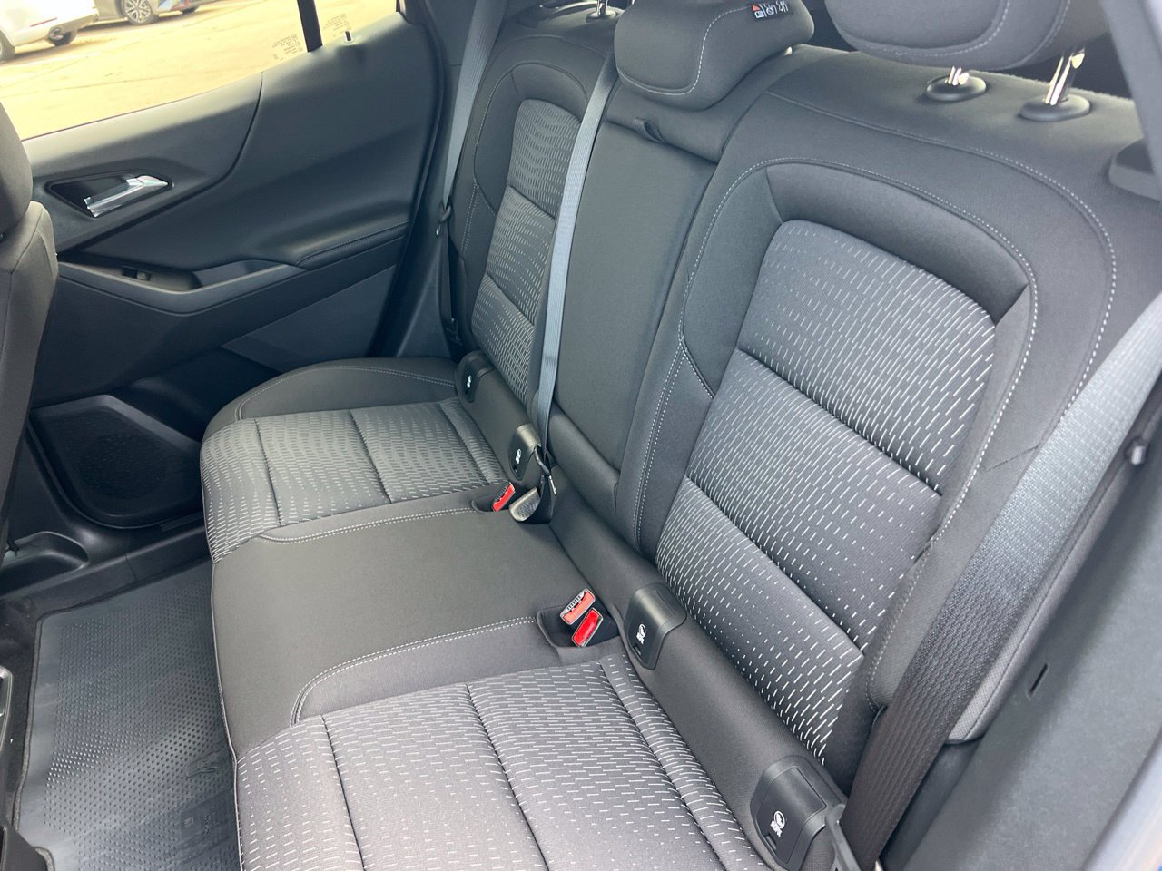 2027 Chevrolet Equinox LT - Photo 24