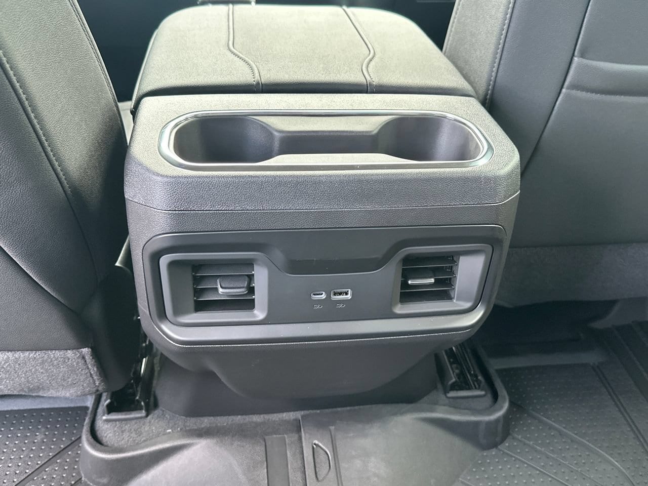 2026 Chevrolet Silverado 1500 RST Truck, photo 28
