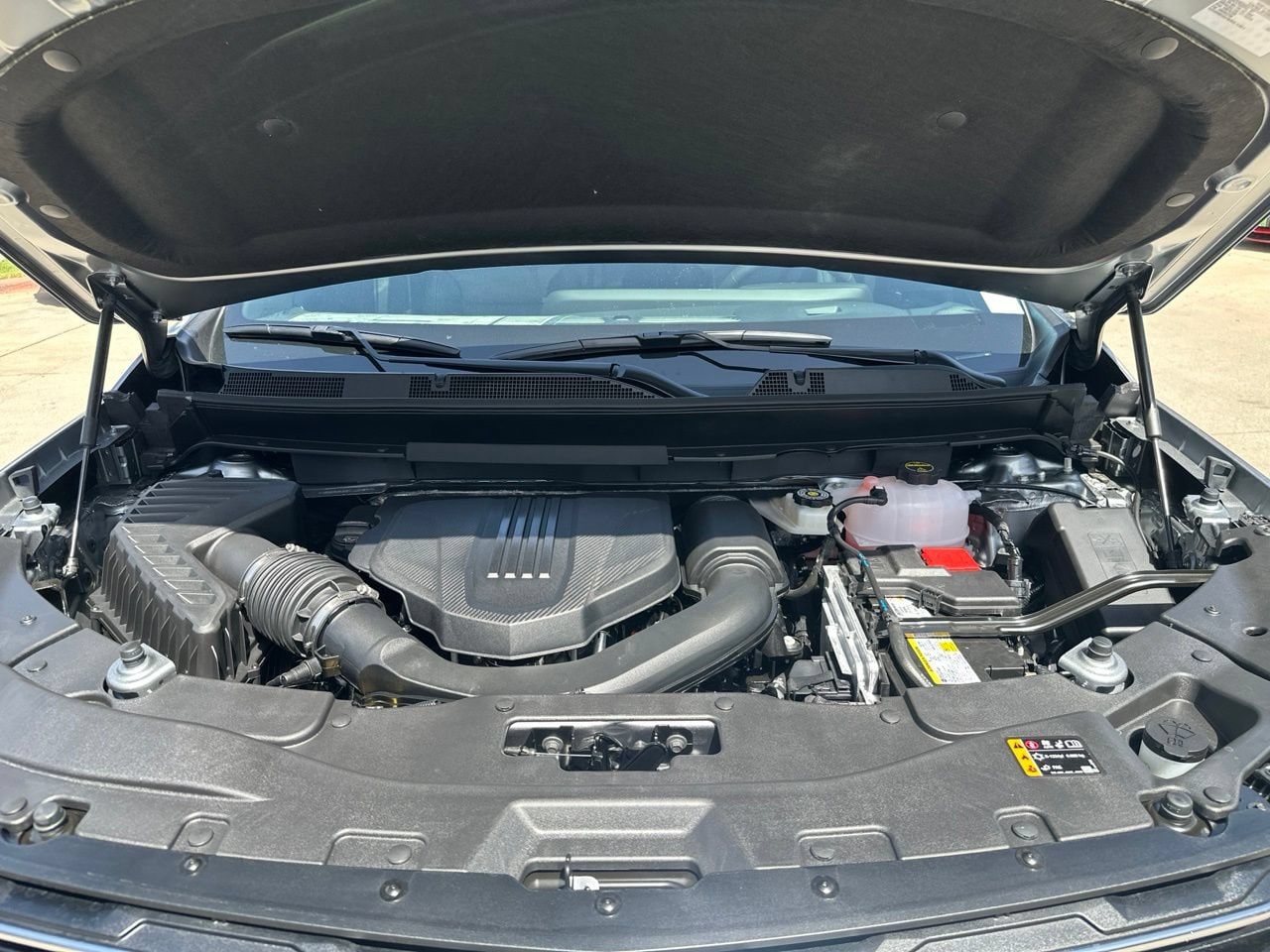 2027 Chevrolet Traverse LT SUV, photo 28