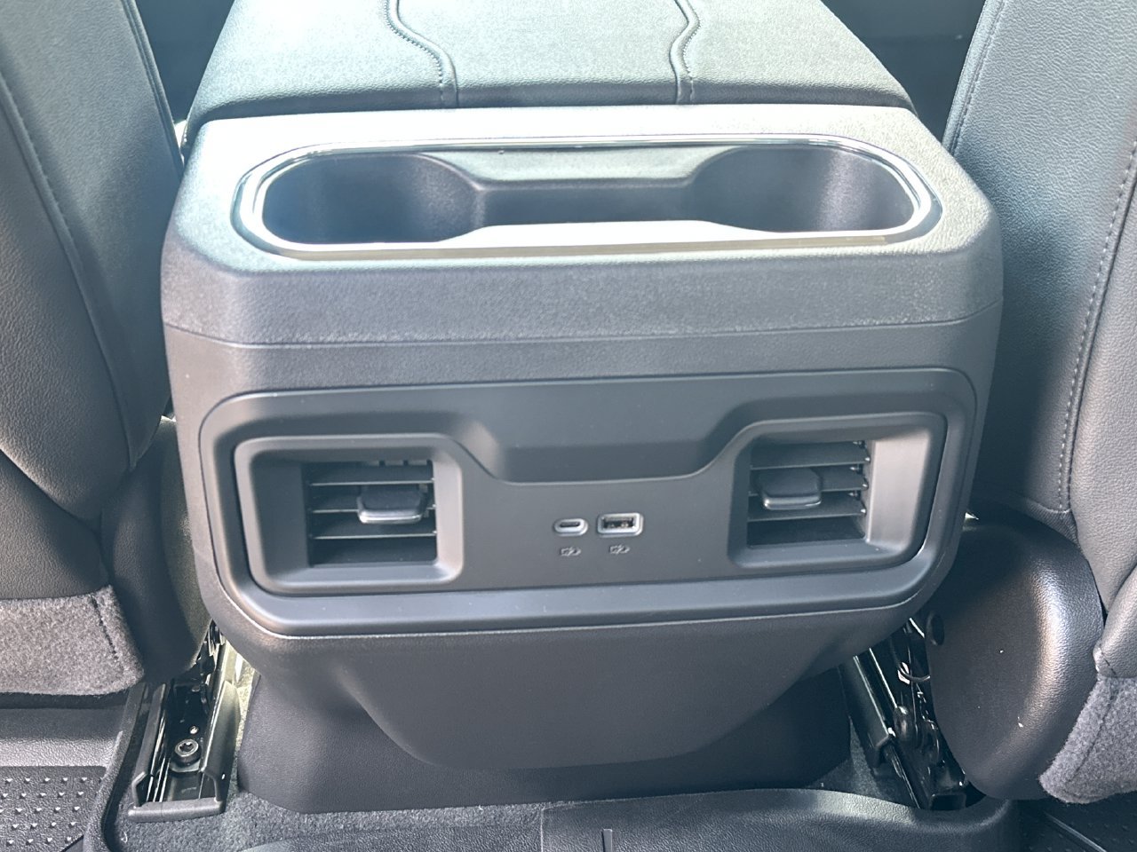 2026 Chevrolet Silverado 1500 RST - Photo 29
