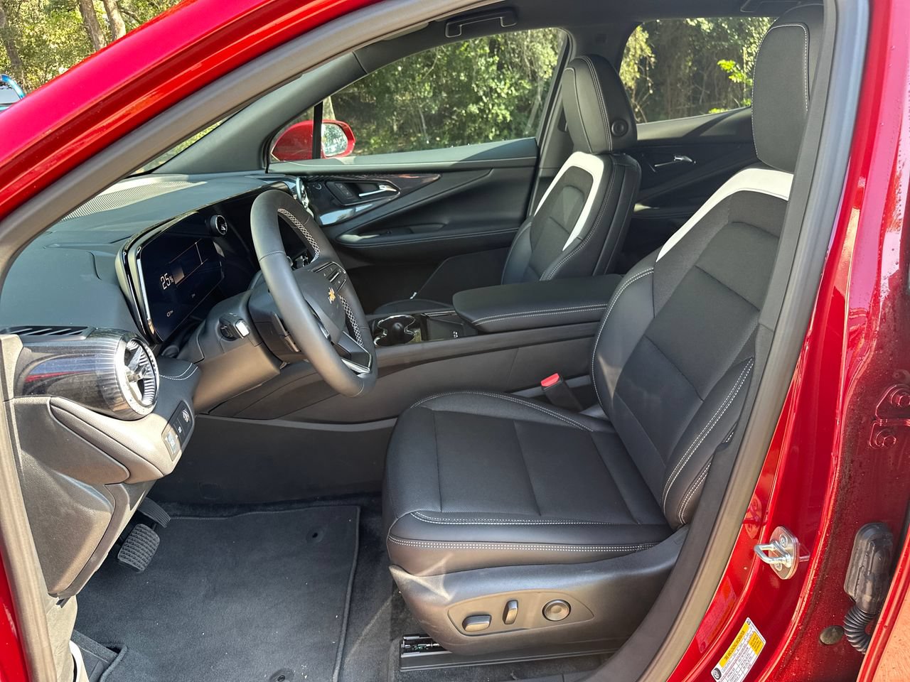 2026 Chevrolet Blazer EV LT - Photo 10
