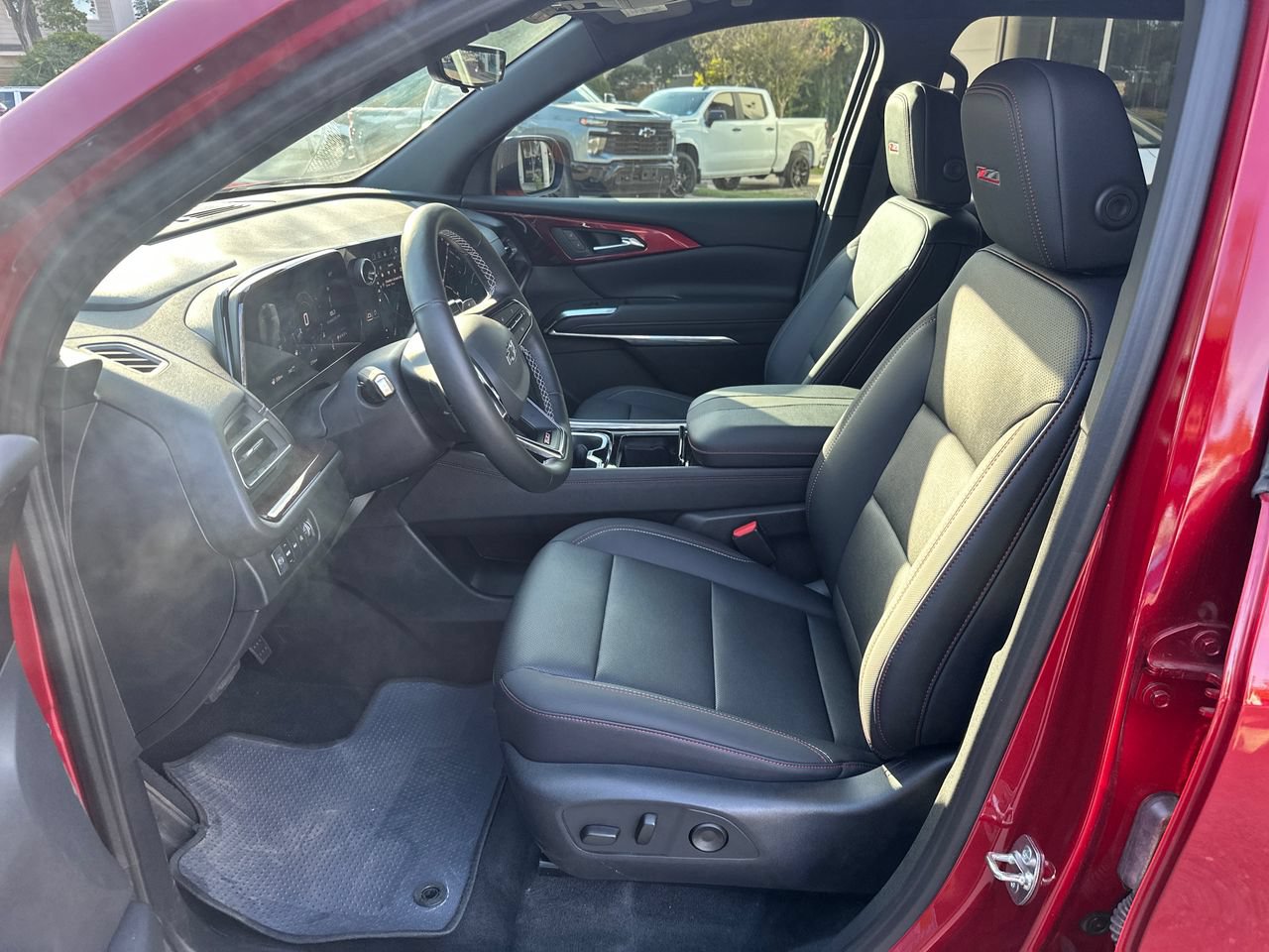 2026 Chevrolet Traverse Z71 SUV, photo 10