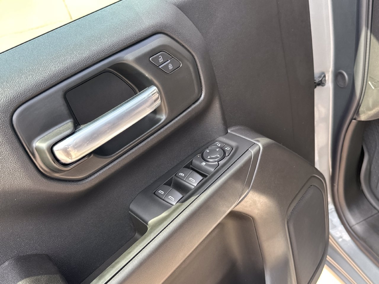2026 Chevrolet Silverado 1500 Custom - Photo 21