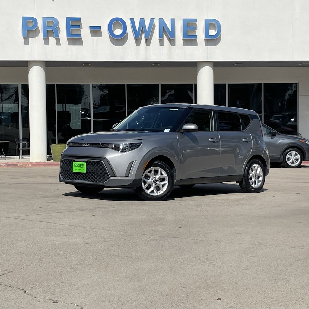Used 2023 Kia Soul LX Hatchback