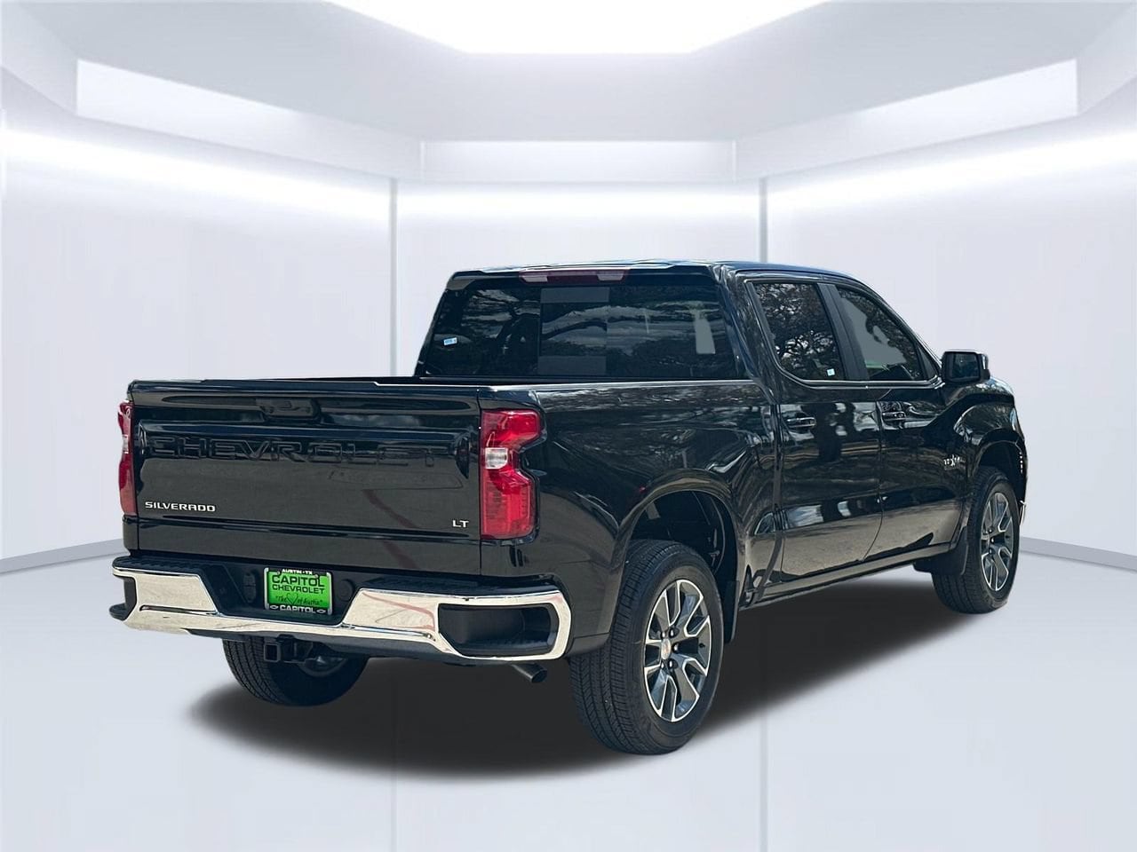 2026 Chevrolet Silverado 1500 LT Truck, photo 5