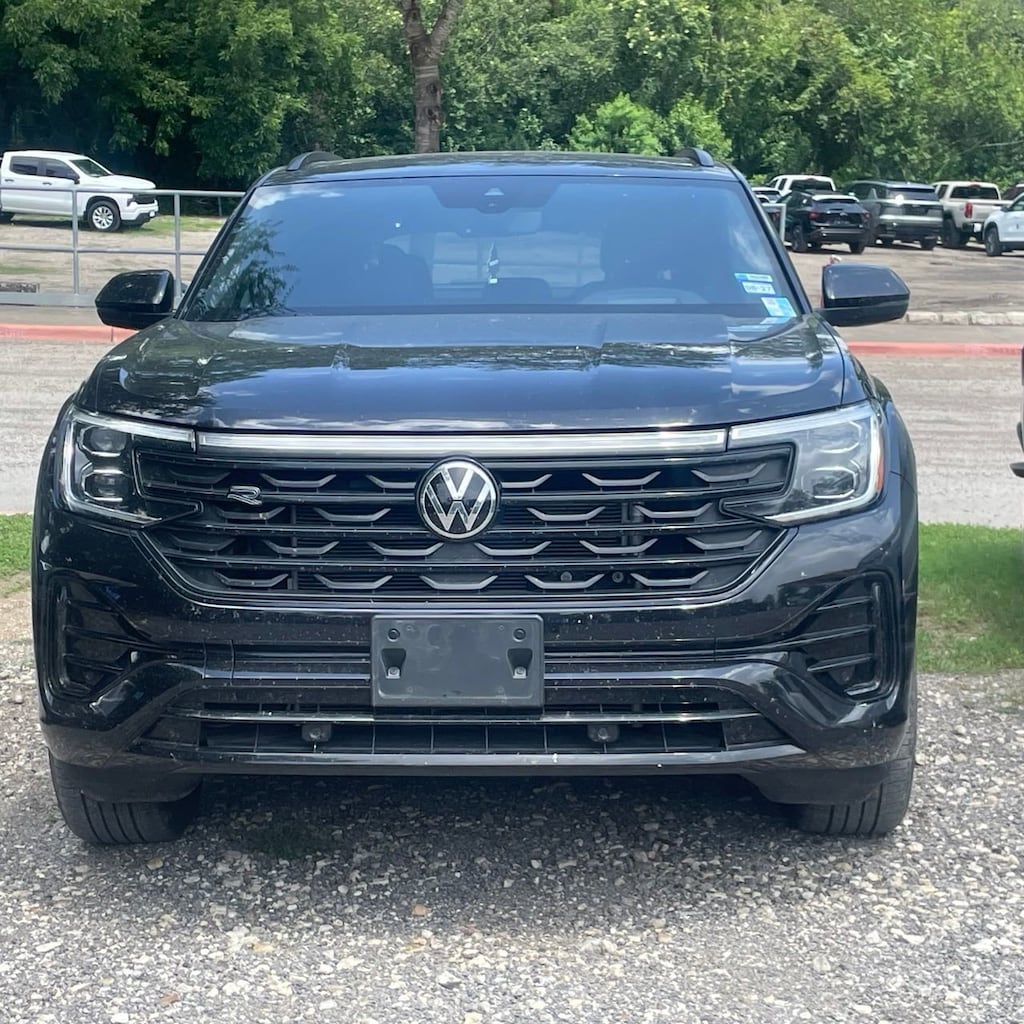 Used 2025 Volkswagen Atlas Cross Sport 2.0T SEL R-Line Black SUV