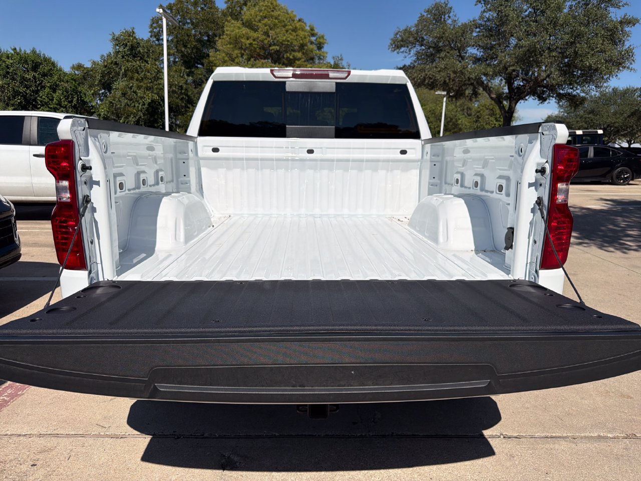 2026 Chevrolet Silverado 1500 LT - Photo 24