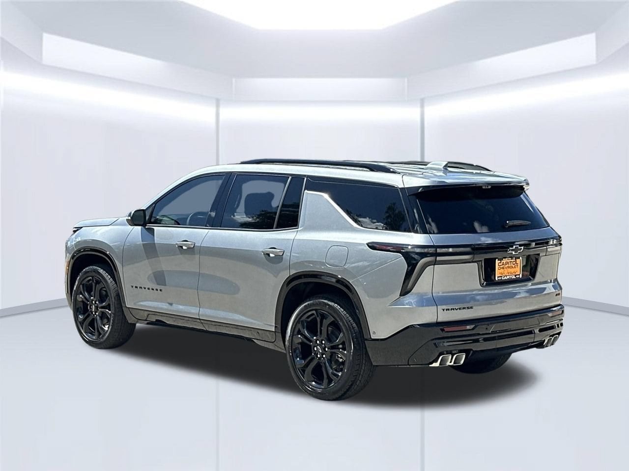 2027 Chevrolet Traverse RS, photo 4