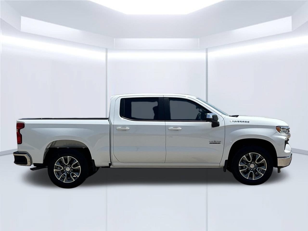 2026 Chevrolet Silverado 1500 LT - Photo 9