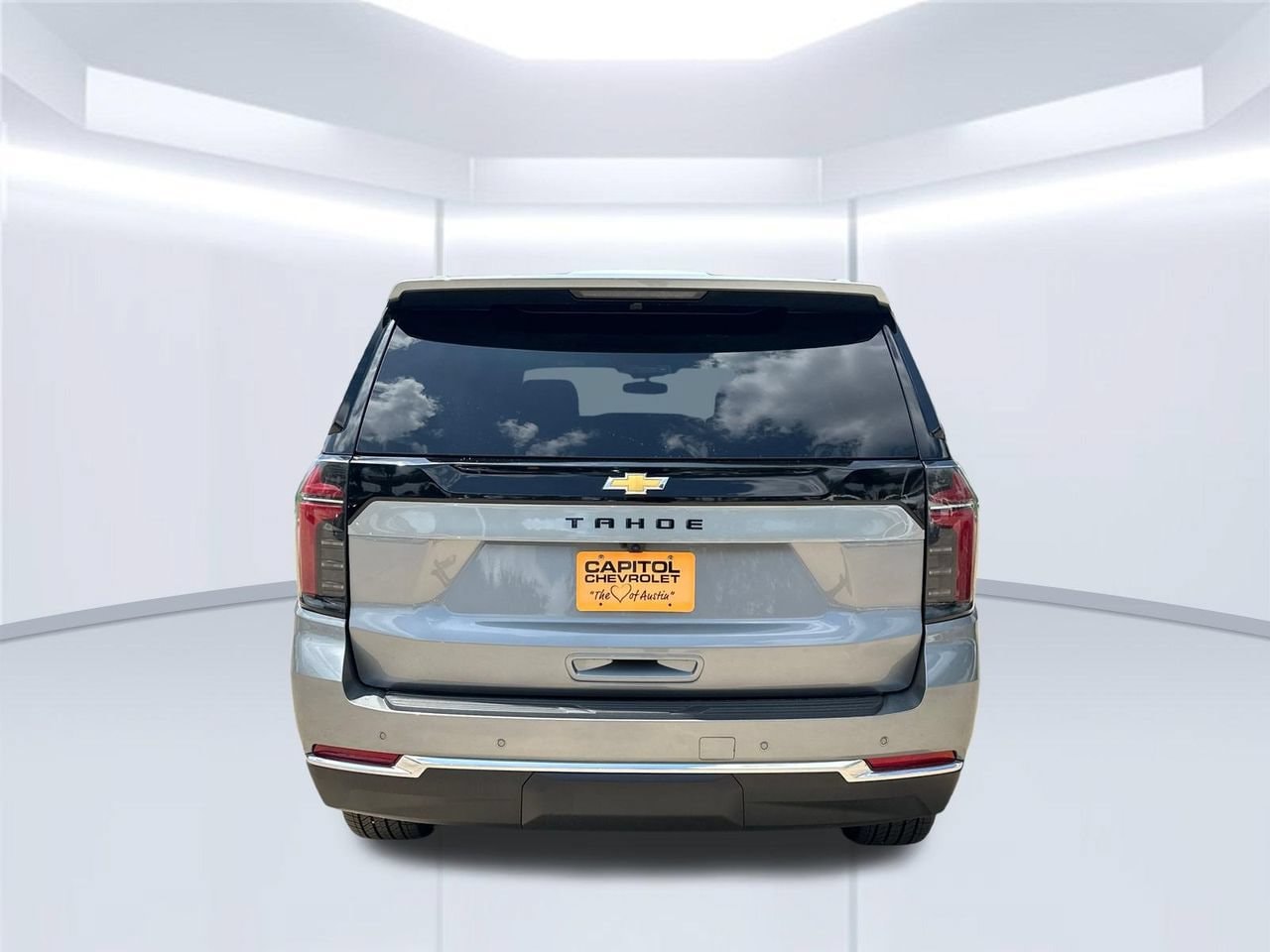 2026 Chevrolet Tahoe LS SUV, photo 6