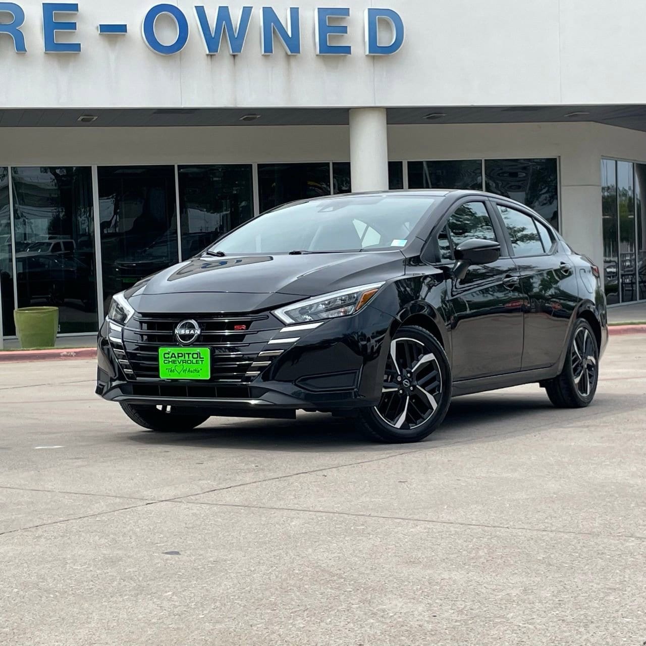 2024 Nissan Versa 1.6 SR CVT's photo
