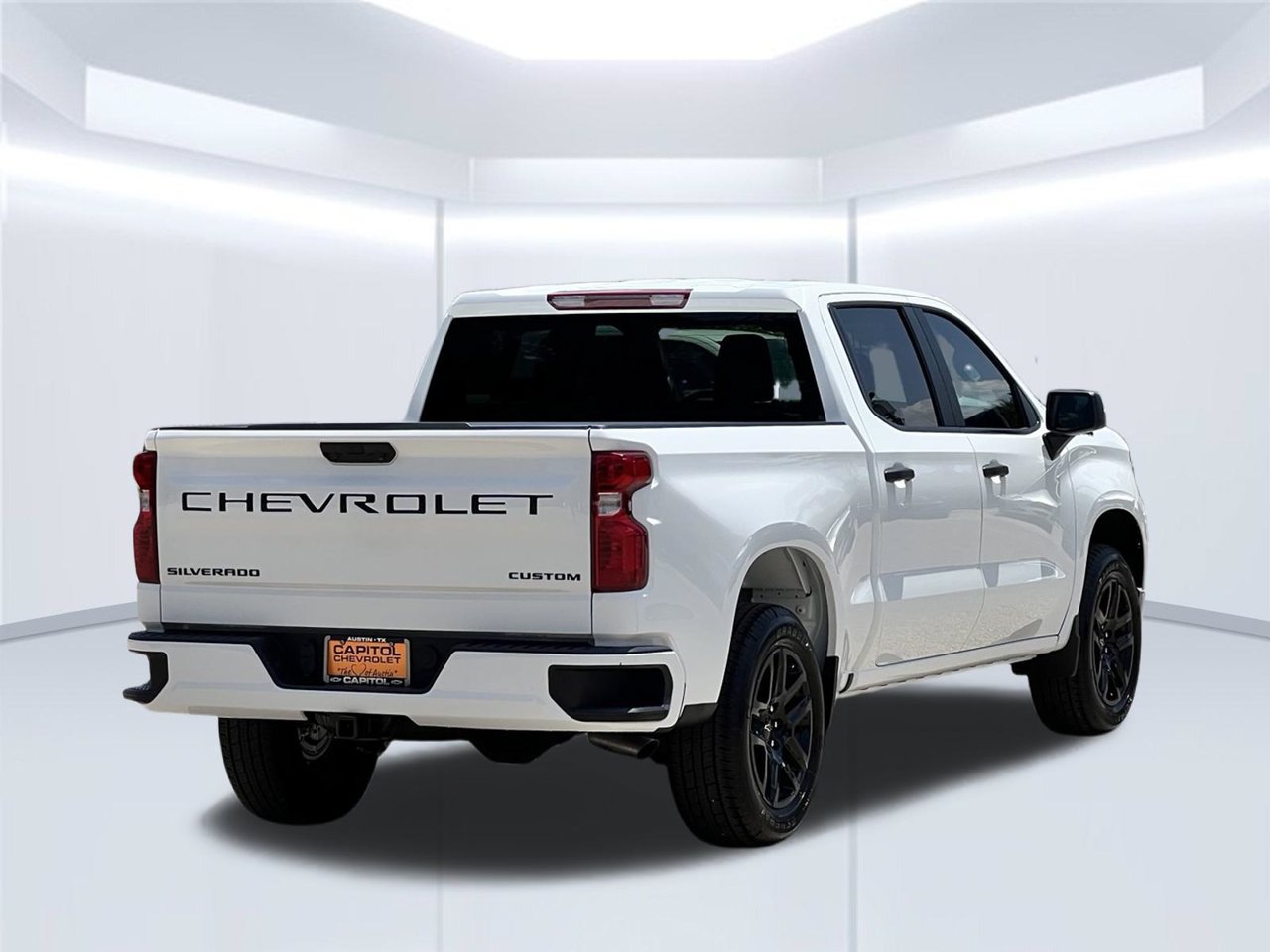 2026 Chevrolet Silverado 1500 Custom - Photo 7
