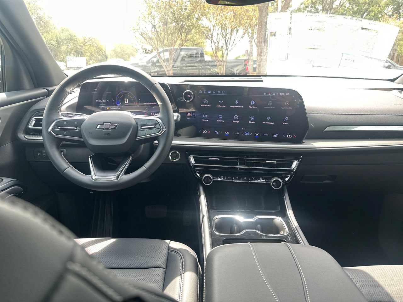 2027 Chevrolet Traverse LT - Photo 13