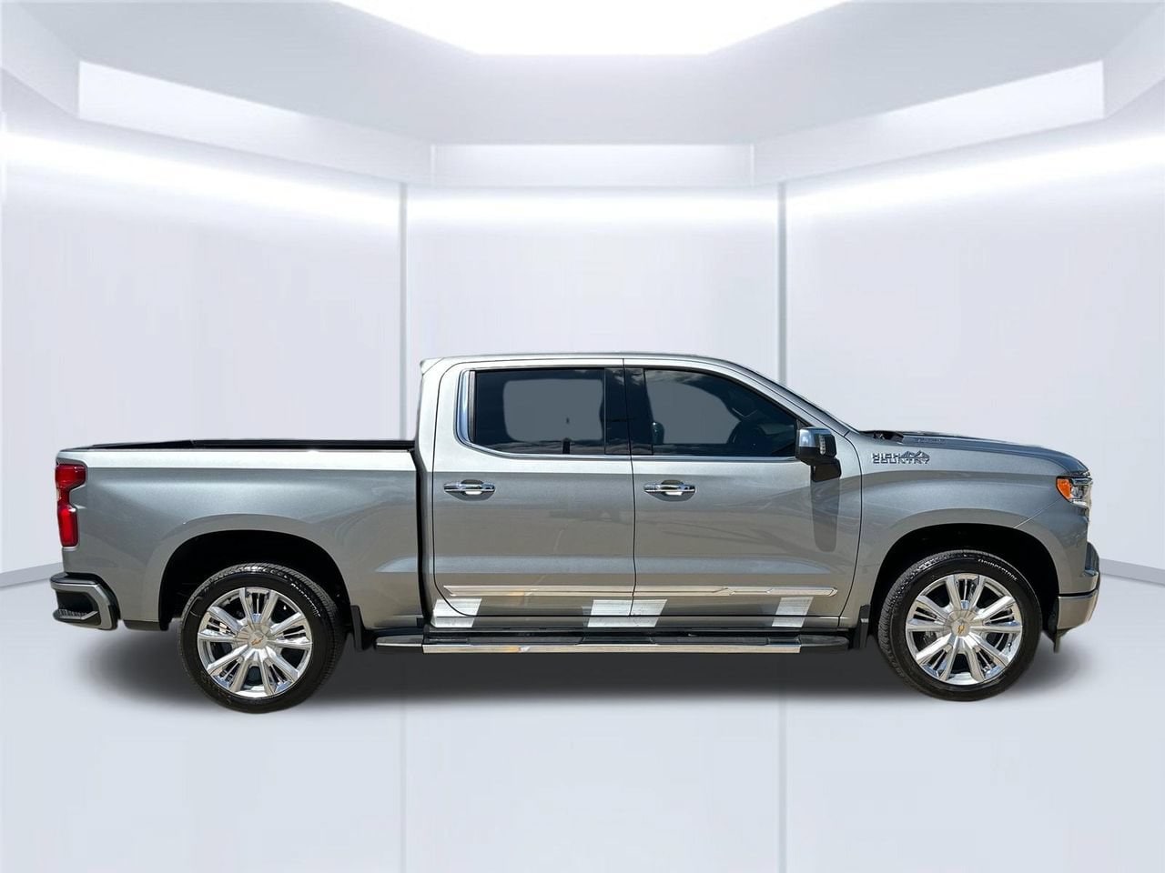 2026 Chevrolet Silverado 1500 High Country - Photo 7