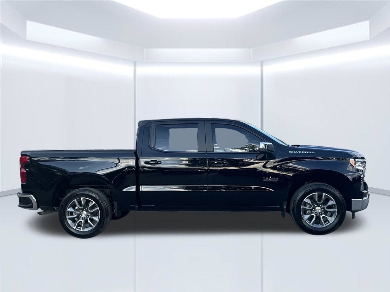 2026 Chevrolet Silverado 1500 LT - Photo 6