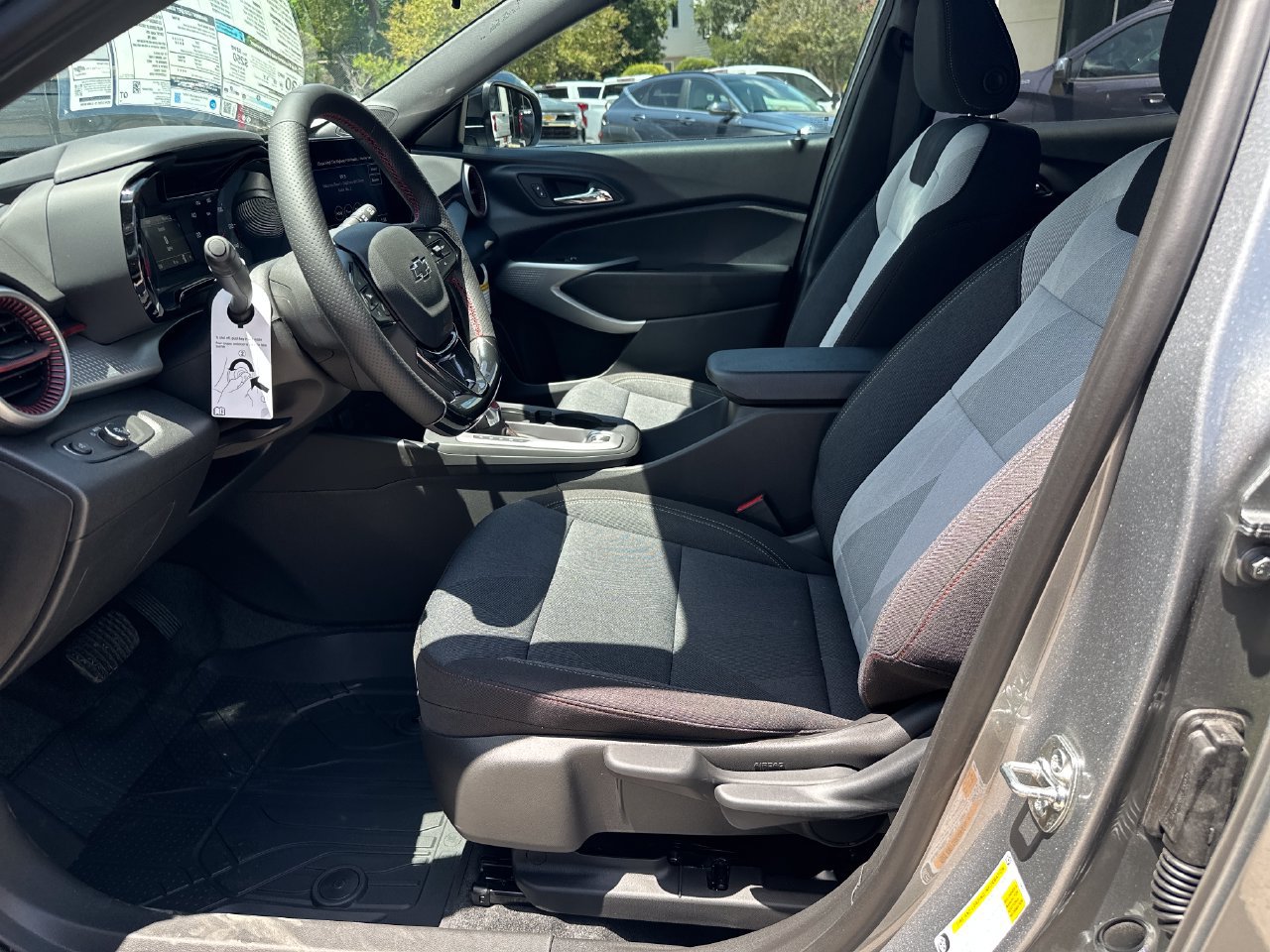 2026 Chevrolet Trax 1RS - Photo 10