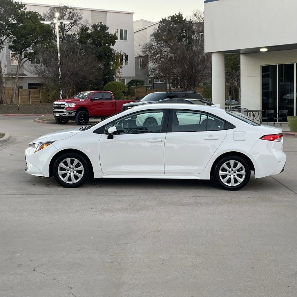 Used 2024 Toyota Corolla LE Sedan