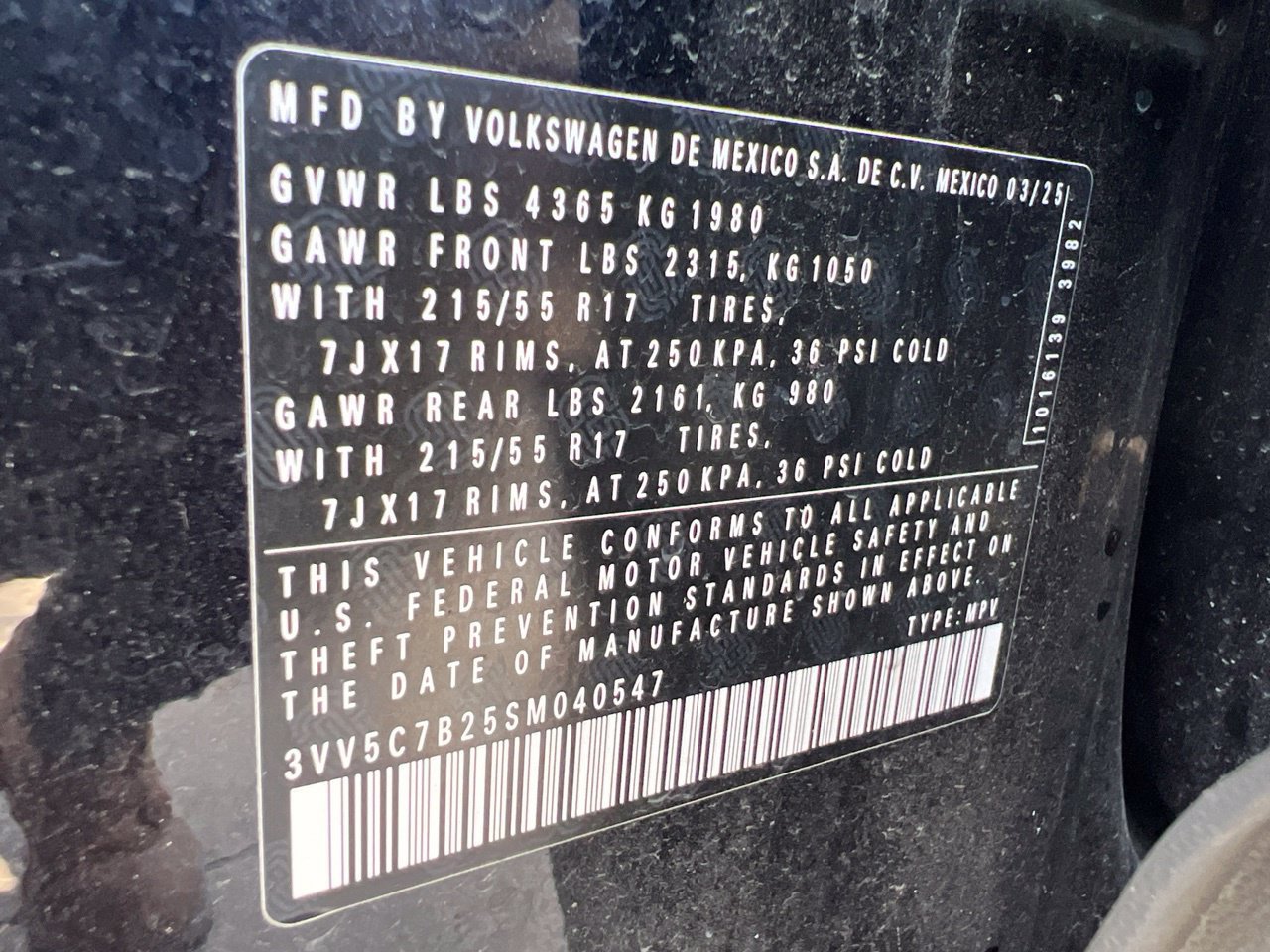 2025 Volkswagen Taos S - Photo 27