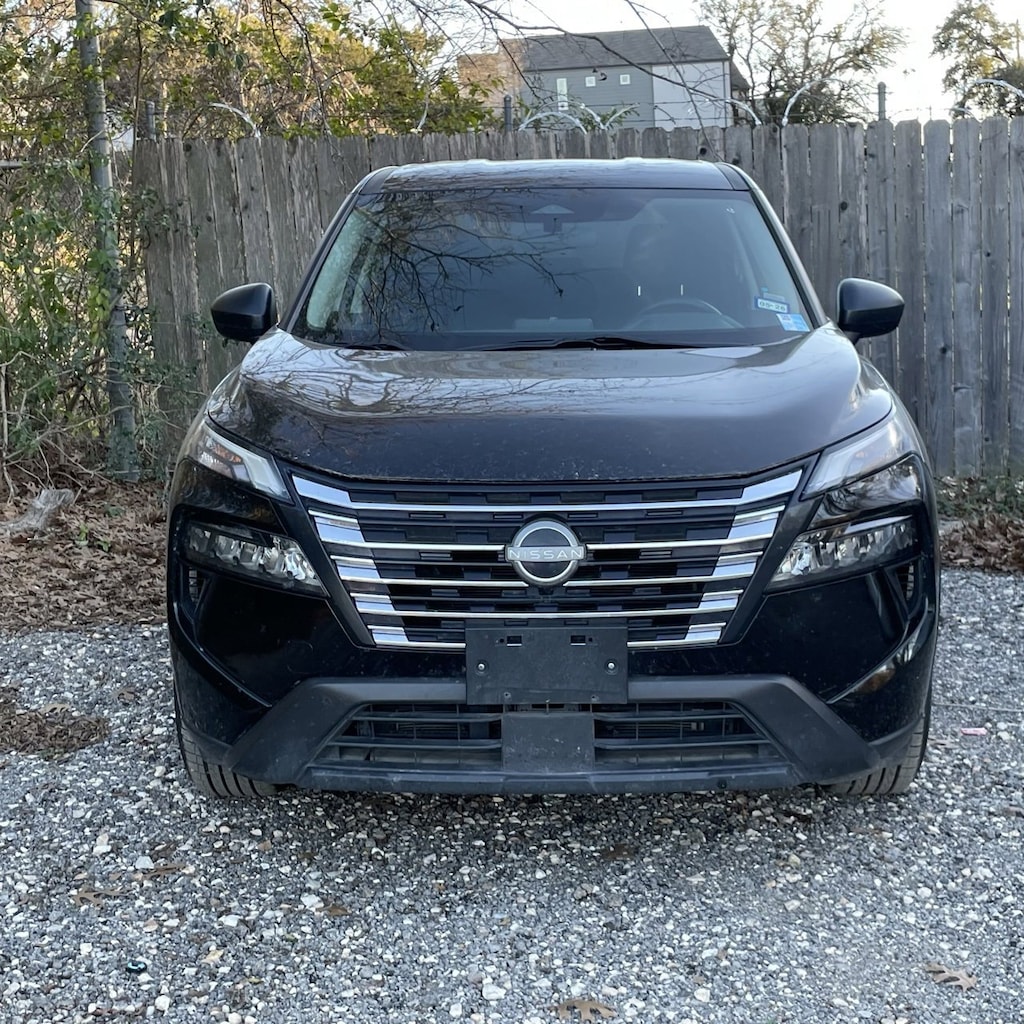 Used 2024 Nissan Rogue S SUV