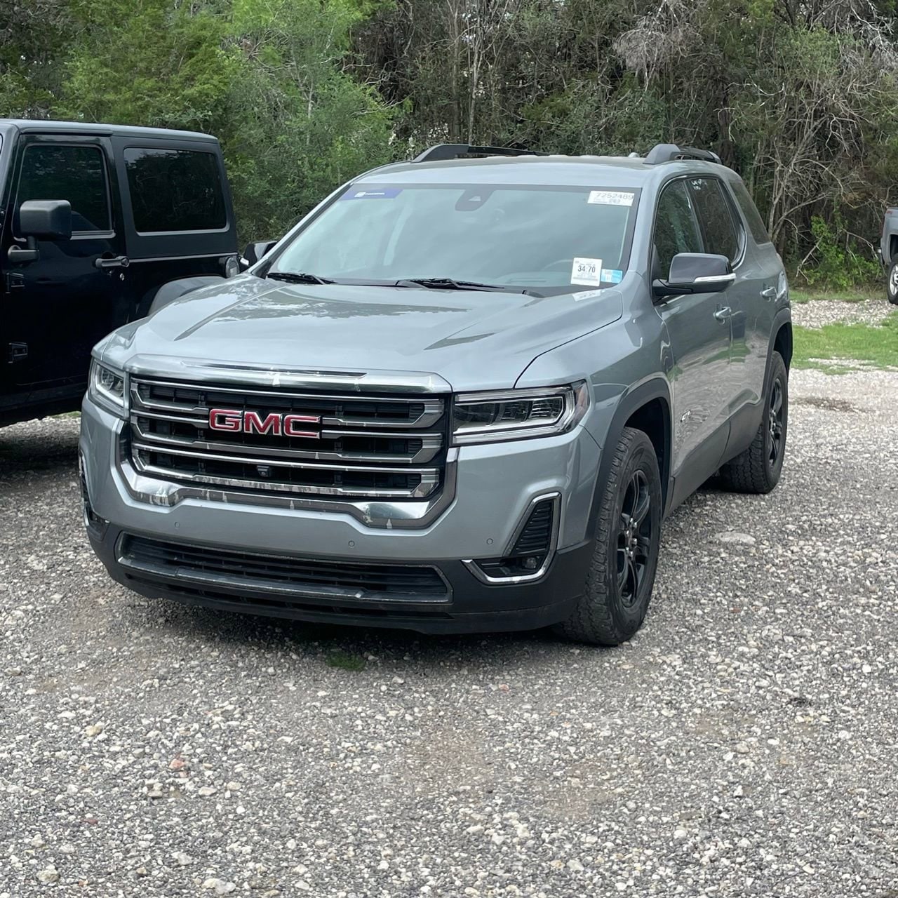 2023 GMC Acadia AT4