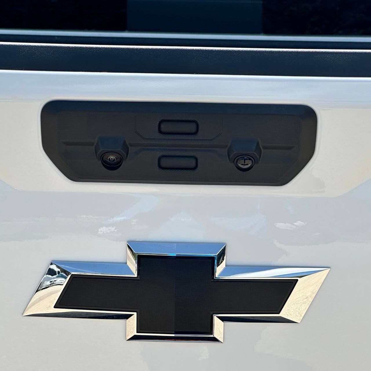 2026 Chevrolet Silverado 1500 ZR2 - Photo 8
