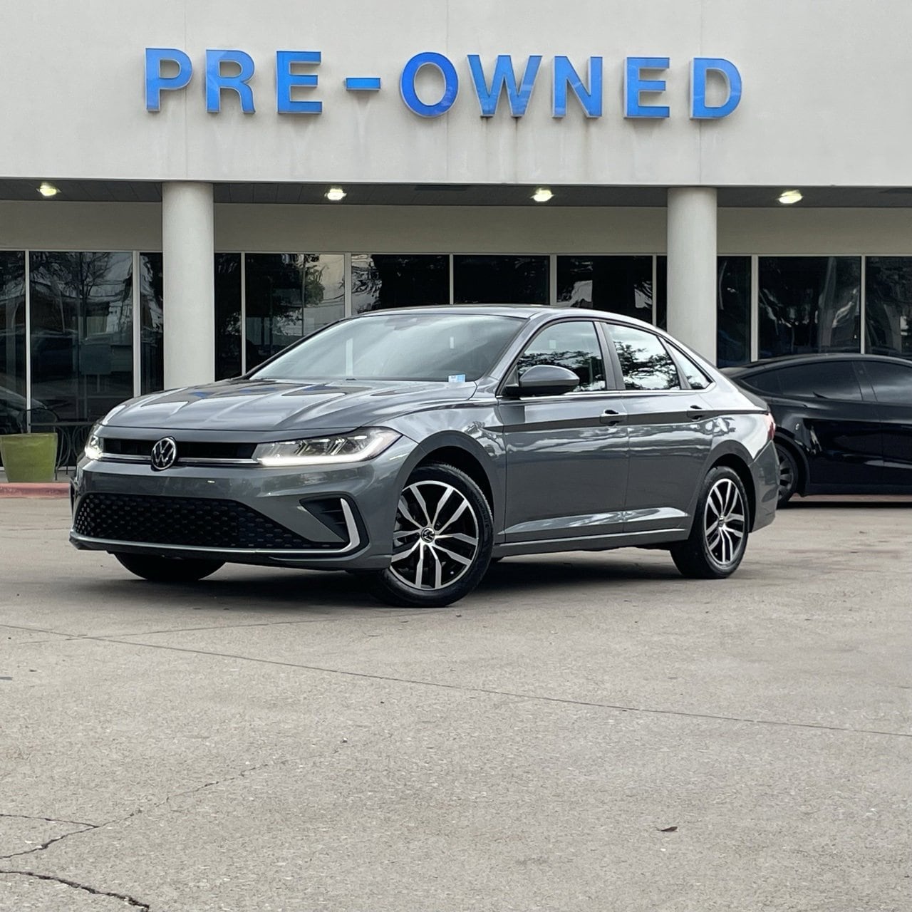 2025 Volkswagen Jetta SE's photo