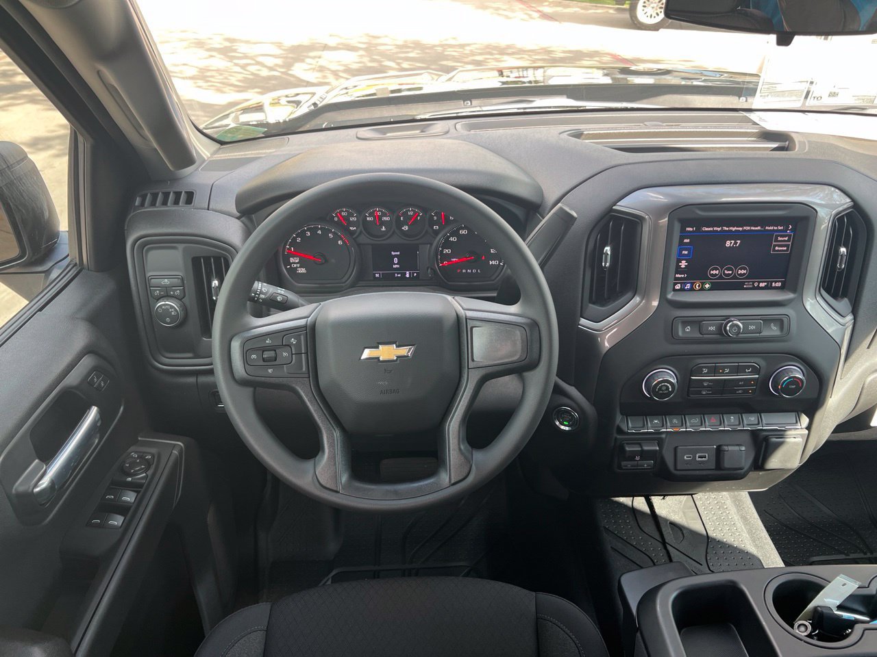 2026 Chevrolet Silverado 1500 Custom - Photo 13