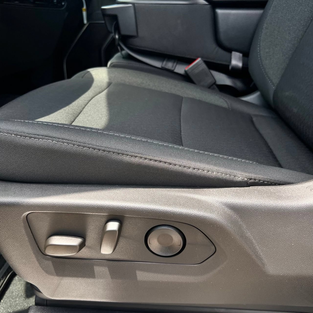 2026 Chevrolet Silverado 1500 LT, photo 27